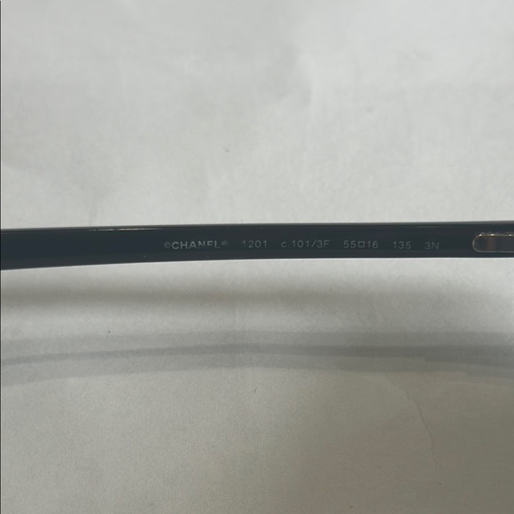 Chanel Vintage Aviator Sunglasses - Picture 3 of 7